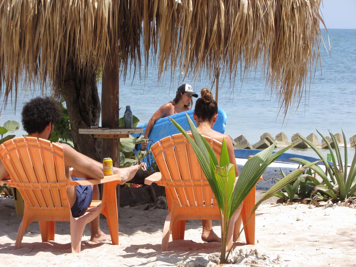 Isla Luna Beach Isla Barú المظهر الخارجي الصورة
